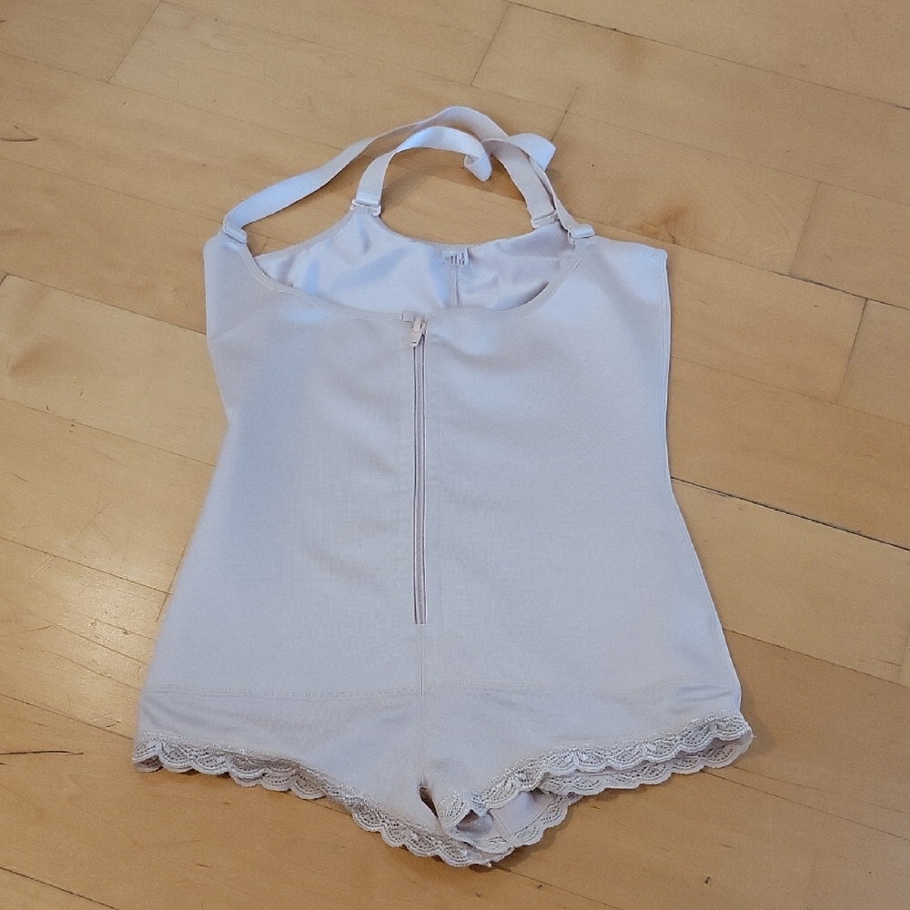 Shaperx Beige Tummy Control Zipup Bodysuit M